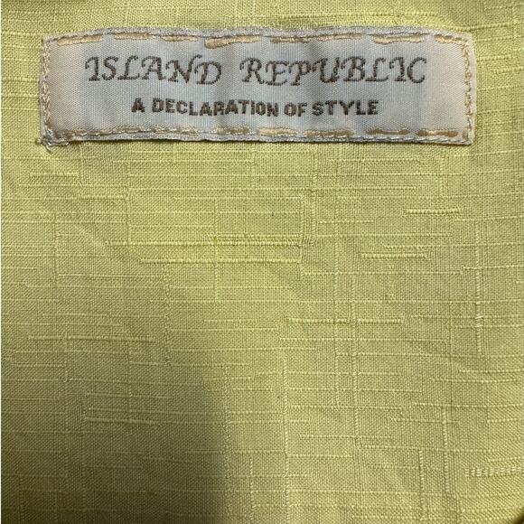 Island Republic Yellow Embroidered Short Sleeve Silk Button Down Size XXL - Picture 4 of 8